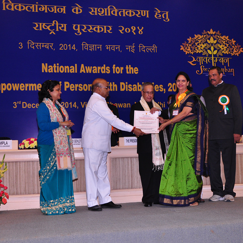awards-img1